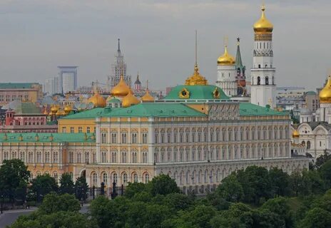 Какие дворцы в кремле