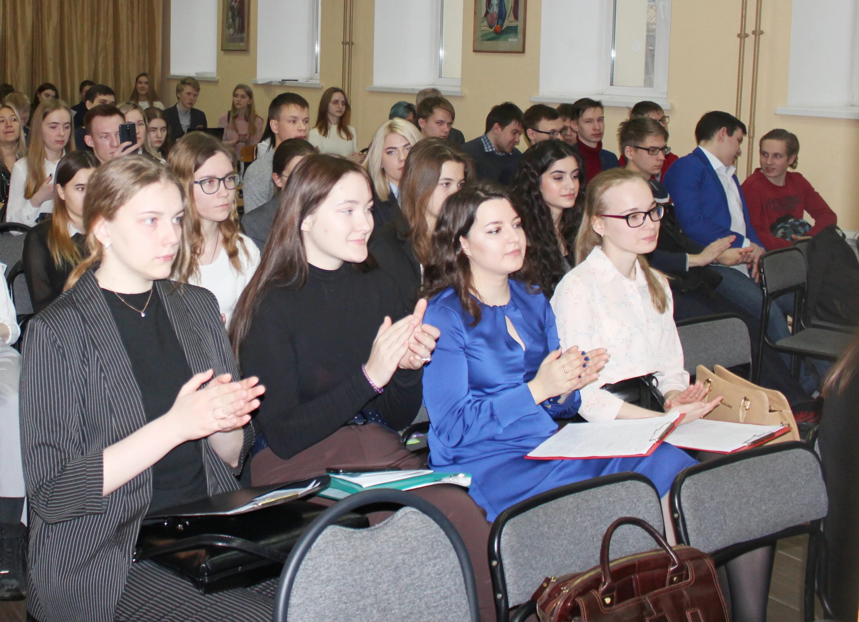Торгово технологический колледж пермь. Пгтк пермь. Куйбышева 98 пермь. Пгтк колледж пермь. Пгтк пермь.