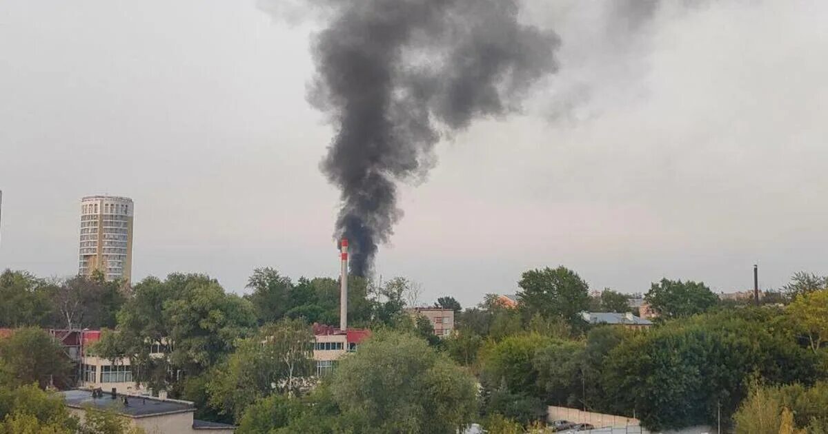 Пожар в Люберцах. Пожар в Нижнем Новгороде сейчас в Сормовском районе. Что горит в Нижнем Новгороде сейчас. Пожар на станции Мытищи.