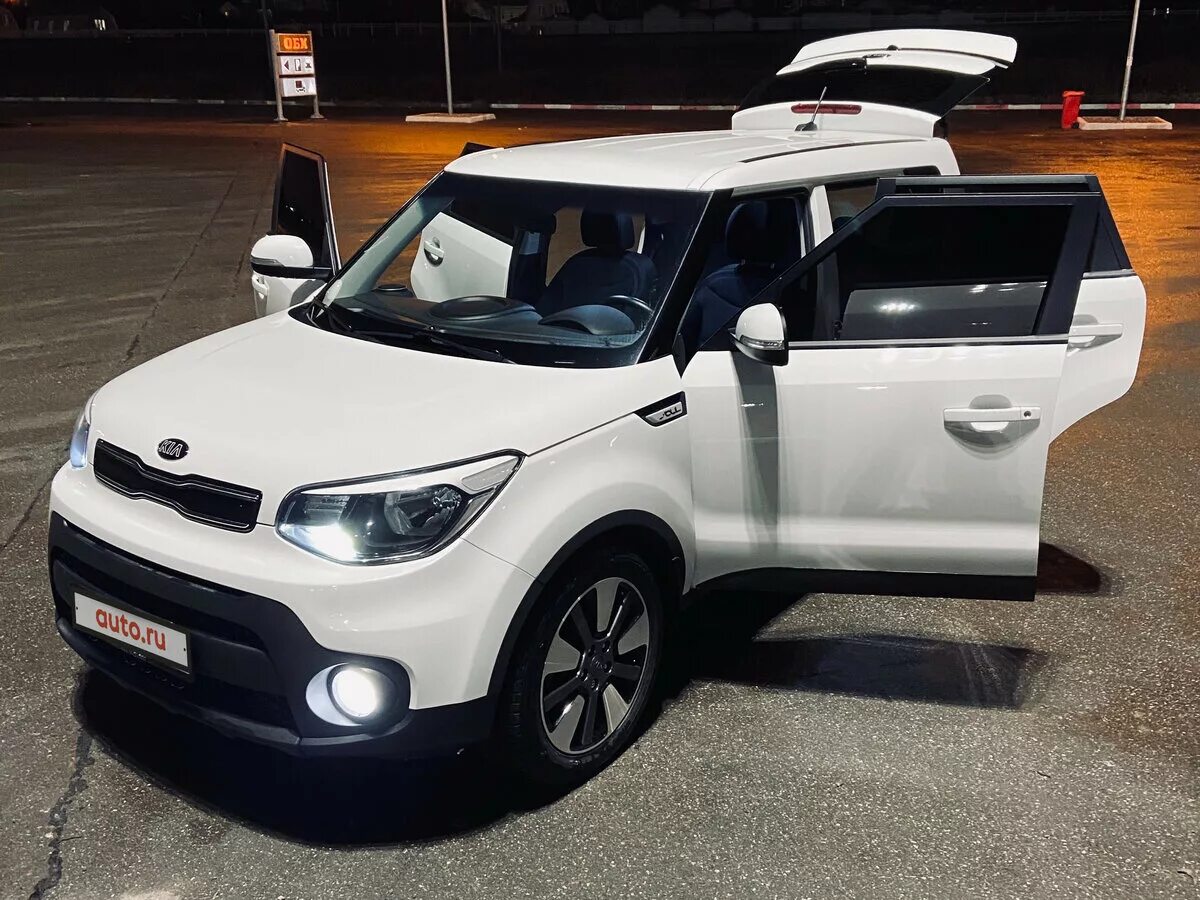 Soul 17. Kia Soul Comfort 1.6 at. Kia Soul 2018. Kia Soul 2 Рестайлинг. Киа соул белый комфорт.