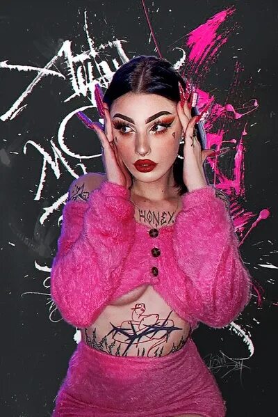 Evelyn_213 julia mulligan. Julia molligan aka evelyn_213. Юля моллиган транс. Julia molligan. Evelyn_213.