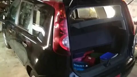 Как поменять лампочку на ниссан ноут