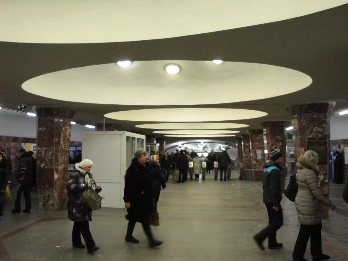 Западный вестибюль. Западный вестибюль. Западный вестибюль. Метро лермонтовский проспект западный вестибюль. Западный вестибюль.