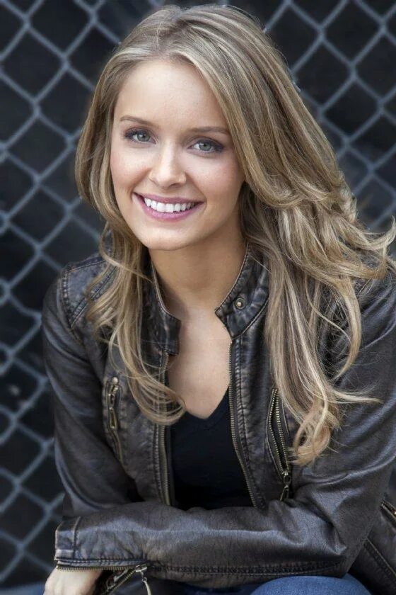 Тейлор блэк люцифер. Тейлор гилдерслив. Тейлор блэк. Тейлор джир 2018. Тейлор блэк люцифер.