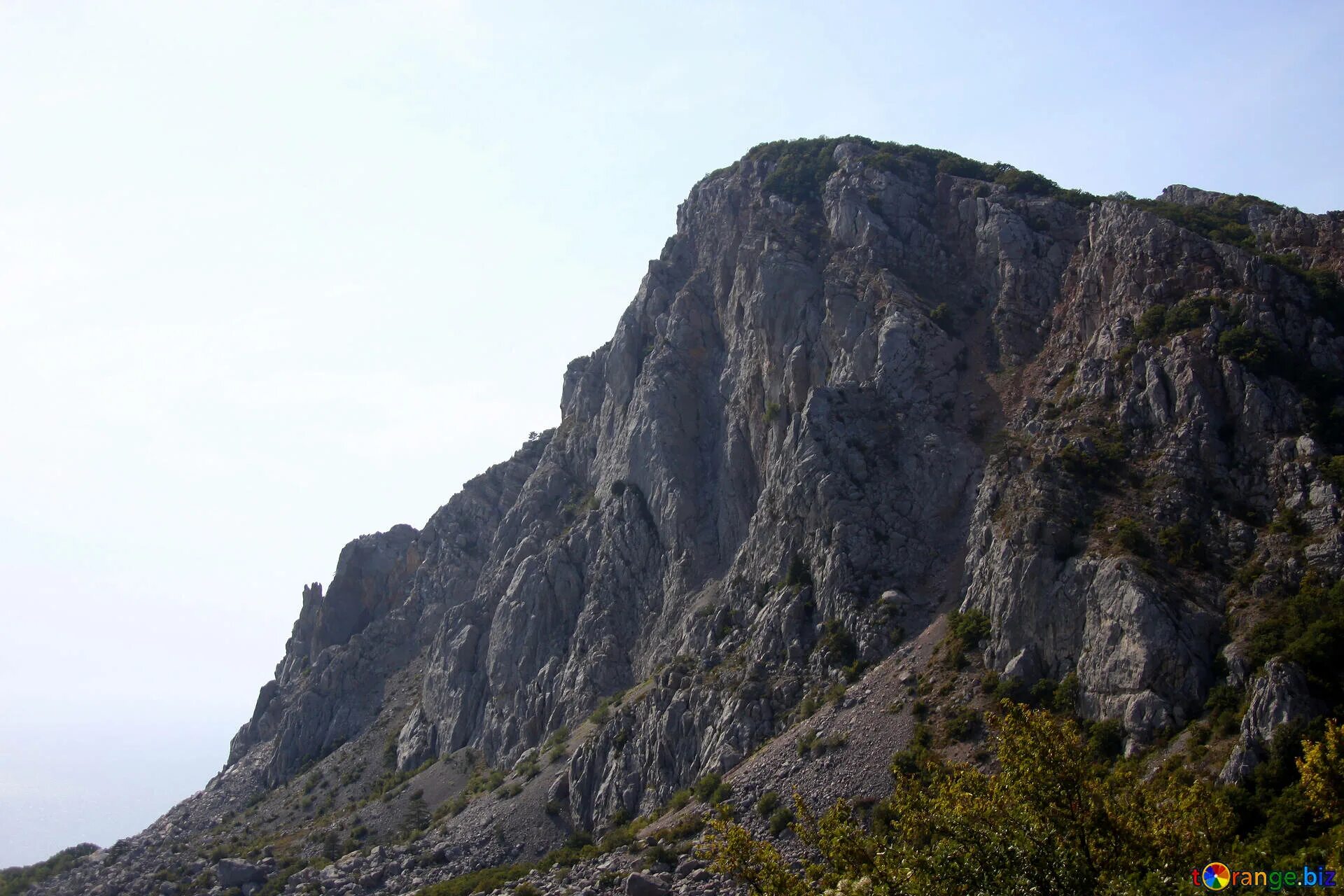 Священная гора 5 букв. Эль-Капитан гора Калифорния. Скала кемелюха скала. Каменные горы Краснодарский край. Отвесная скала Крым.