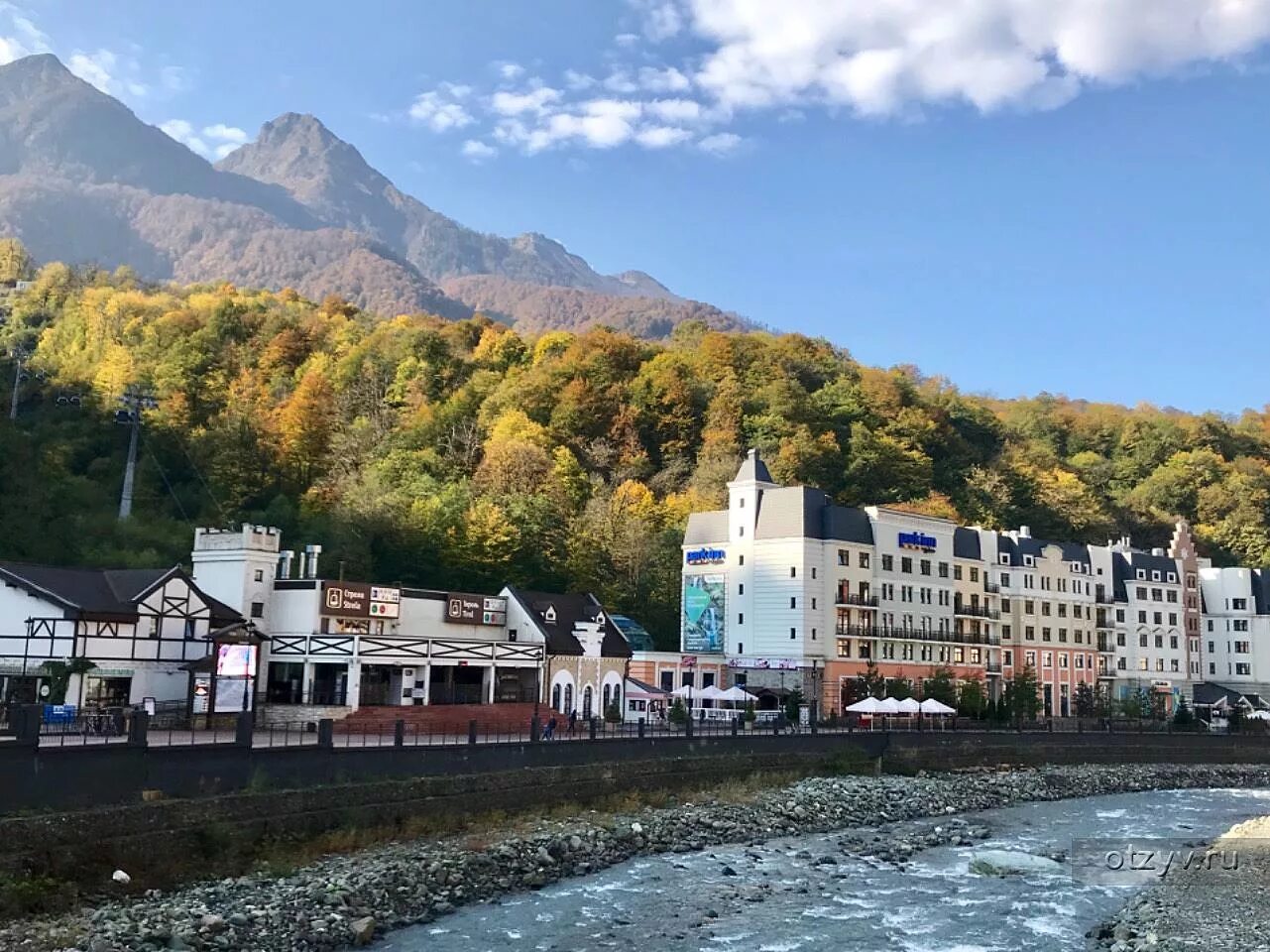 Красная поляна сочи курорты краснодарского края. Сочи красная Поляна эскосадок. Поселок Эсто садок красная Поляна. Красная Поляна Сочи Эсто садок. Садок.