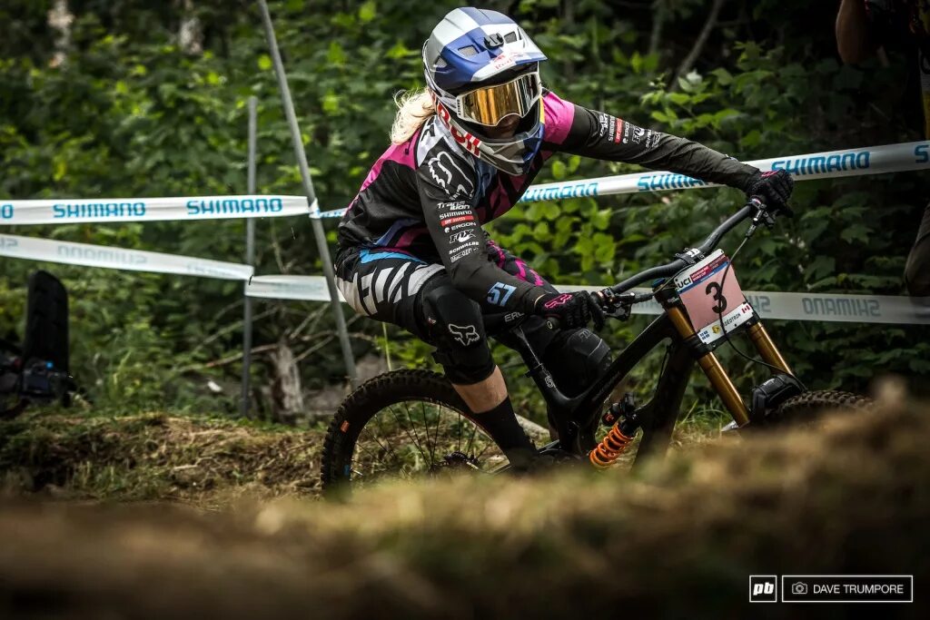 Даунхилл текст ssshhhiittt. Даунхилл девушки. downhill девушки. даунхилл фото девушки. tahnée seagrave.
