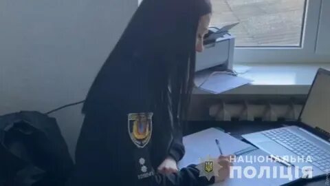 Связали и избили