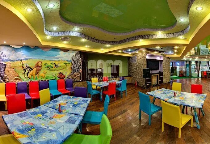 кафе жирафа мими омск игровая комната. детская комната ресторан мамма мия омск. жирафа мими кафе омск. жирафа мими кафе. детское кафе в омске.