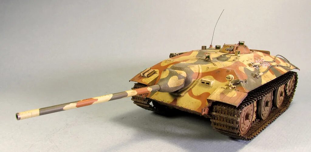 Т54е1. Пантера танк е50. E-100 танк. Tiger iii е 100. Сборная модель танка е 100.