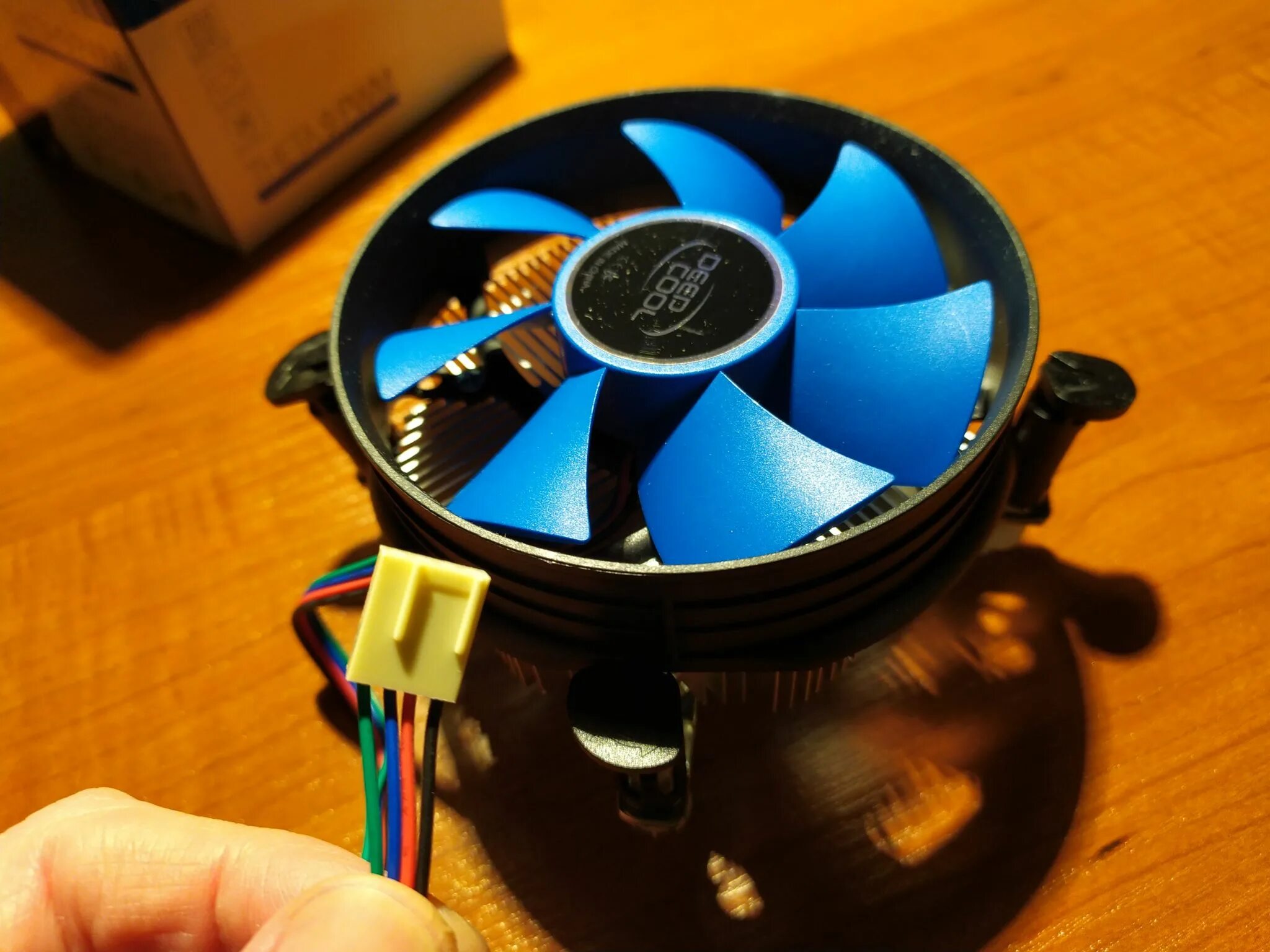 Как отсоединить кулер. Кулер Deepcool Theta 9 Box. Deepcool Theta 16 PWM. Кулер CPU Deepcool Theta 9 PWM (1150/1151/1155, 95w, 17.8-44.6 DB, 1100-3200 RPM, 92мм, 4pin). Кулер Deepcool c08a3.