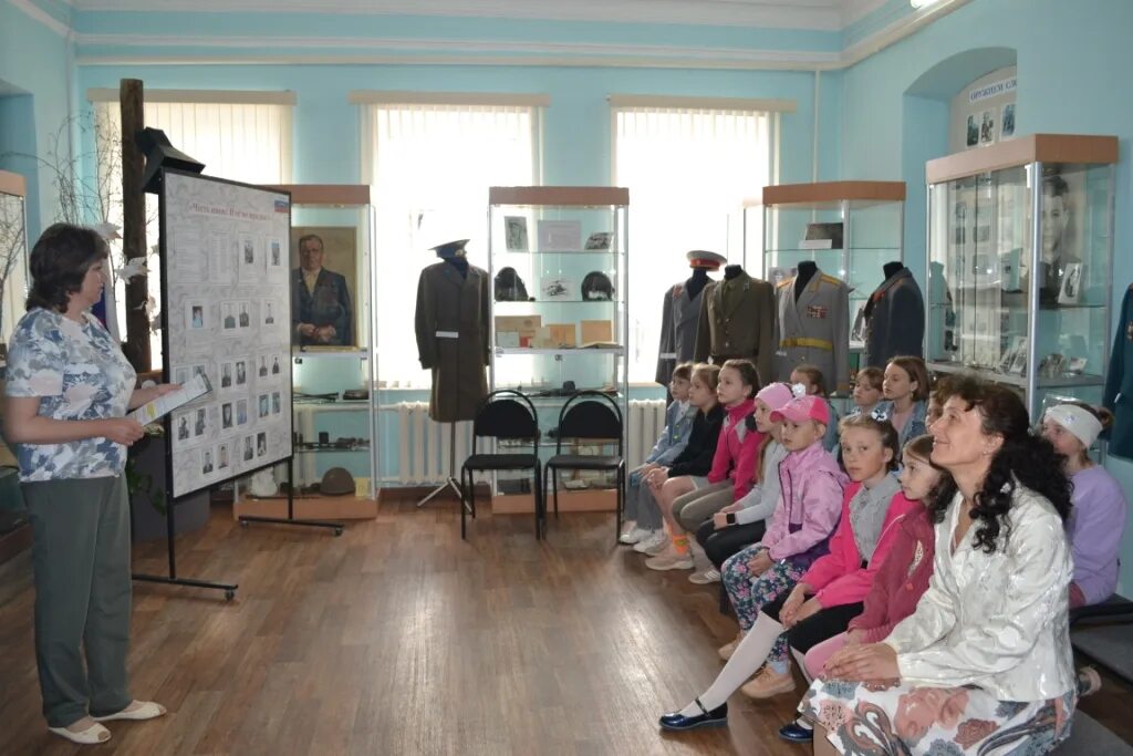 Ардатов нижегородской области сайт. Краеведческий музей Ардатов. Ардатовский краеведческий музей. Музей Ардатов Нижегородской области. Ардатовский краеведческий музей Мордовия.