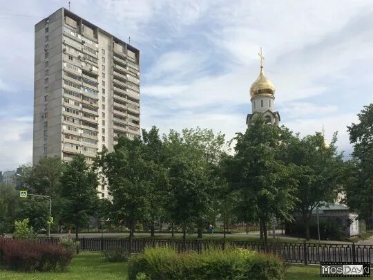 Москва строгино 14. Строгино московская область. Дом янтарный город строгино. Строгино улица твардовского. Строгино с птичьего полета.