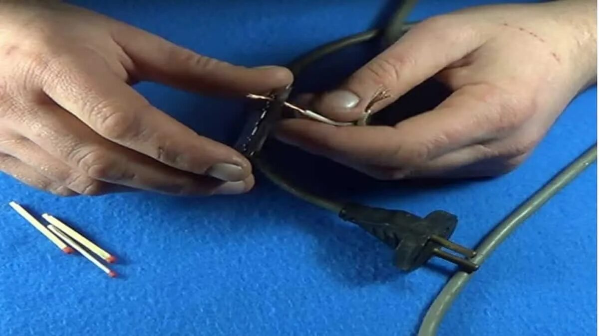 Кипятильник из подручных средств. Кипятильник из проволоки. Керамический кипятильник. Кипятильник медный. Кипятильник старый.