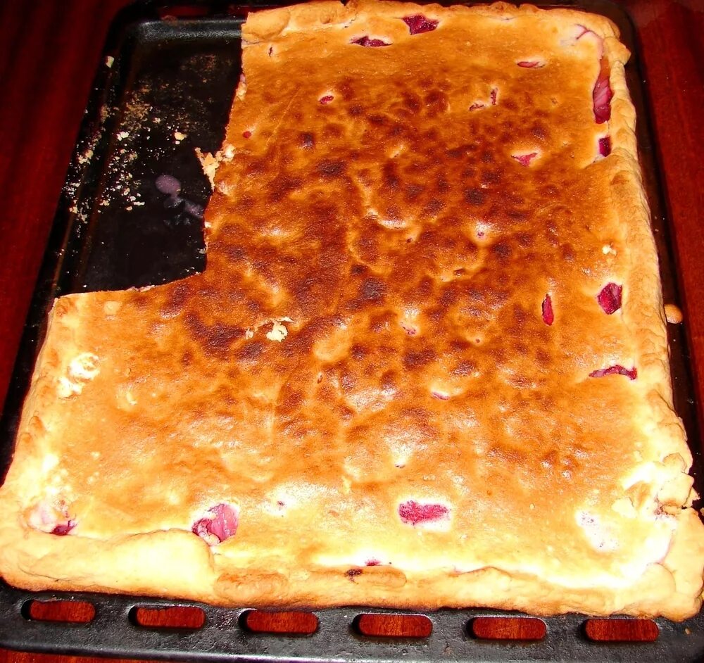 Сарма кокосовая пахлава. Вкусный пирог к чаю в духовке. Пироги на противне. Пирог на большой противень. Закрытый пирог на протвине.