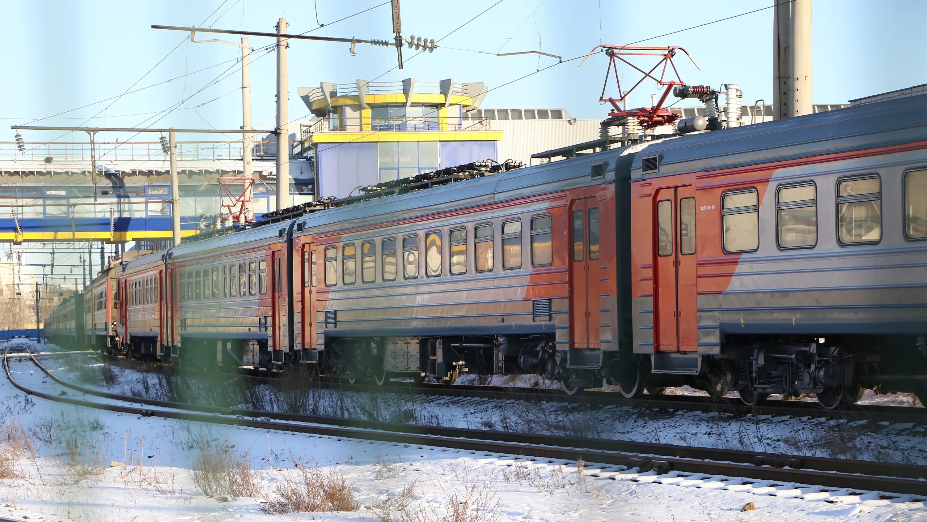 Нижегородская электричка. Станция сормово электрички. Эд9 электропоезд. Новые поезда метро нижний новгород. Электрички сормово.