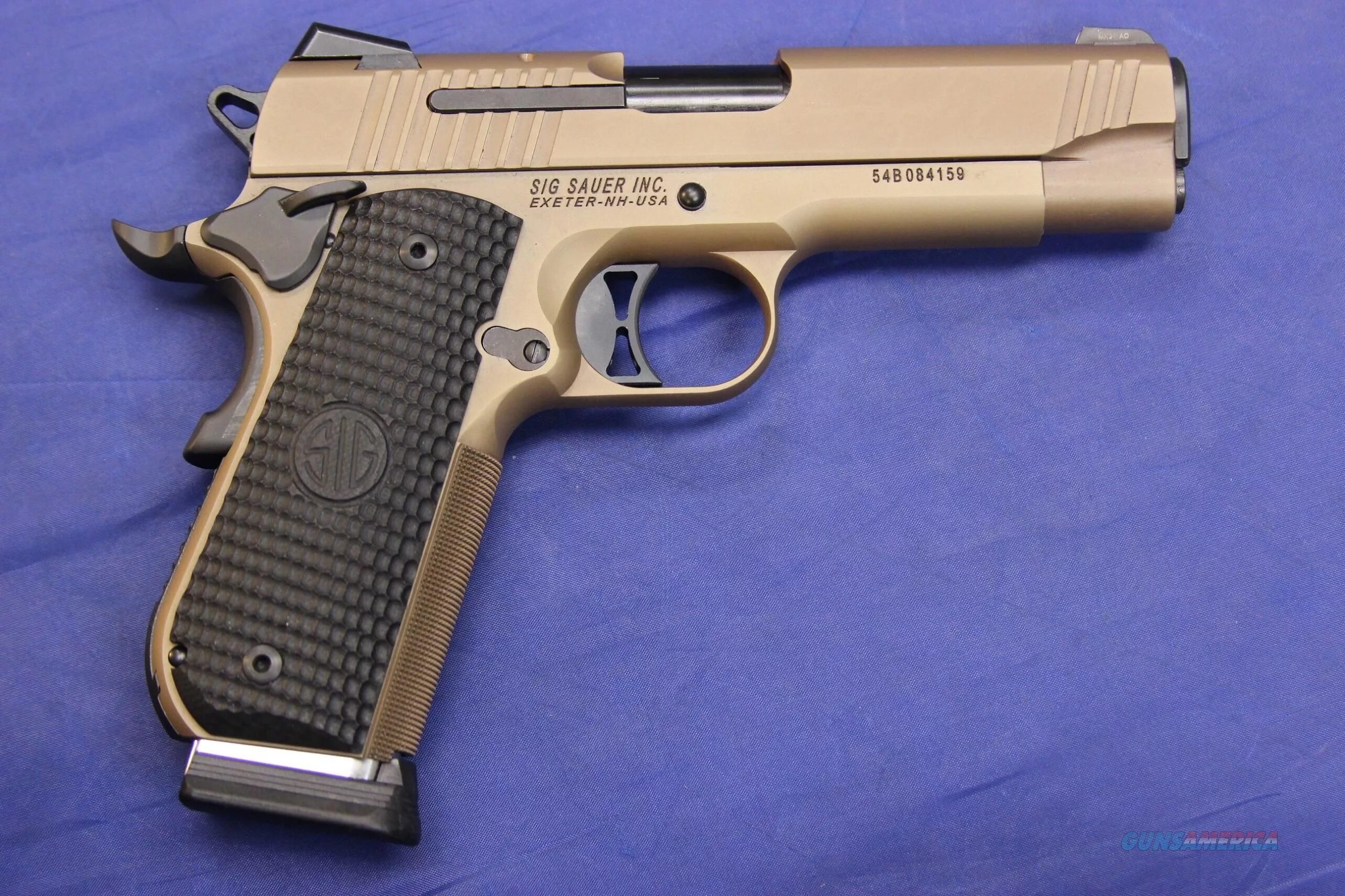 Q sig. Sig 1911. сиг сауэр 1911. sig sauer 1911 45 acp emperor. sig sauer 1911 rcs for sale.