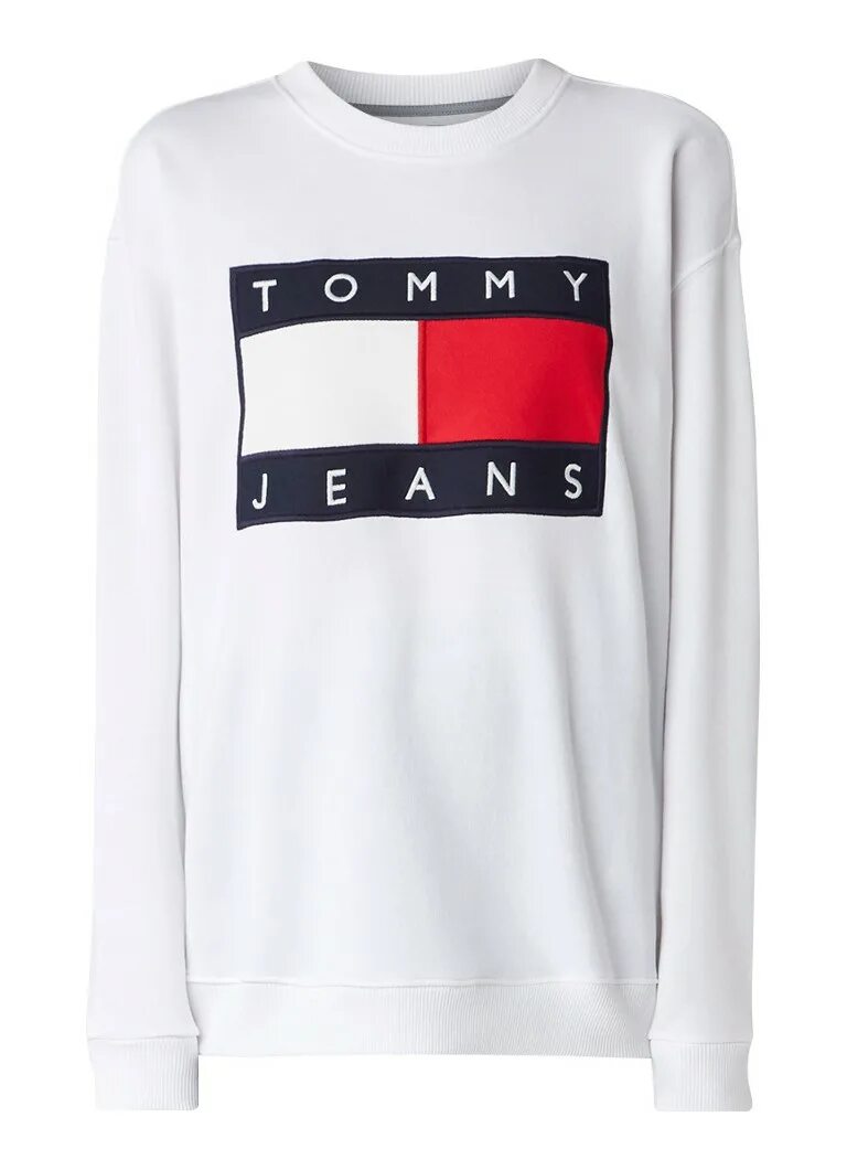 Tommy hilfiger чей