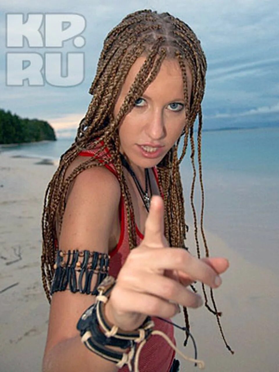 Последний герой собчак. Ксения собчак ведущая последний герой. Последний герой 2008 собчак. Ольга бузова последний герой. Децл последний герой 2003.