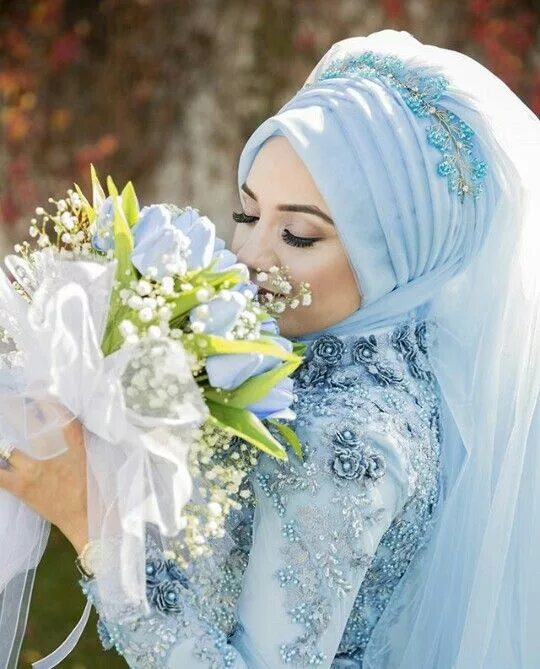 Невеста в хиджабе. Салихат касумова невеста. Свадебные платья 2021 муслим. Невеста в хиджабе. Хиджаб на свадьбу.