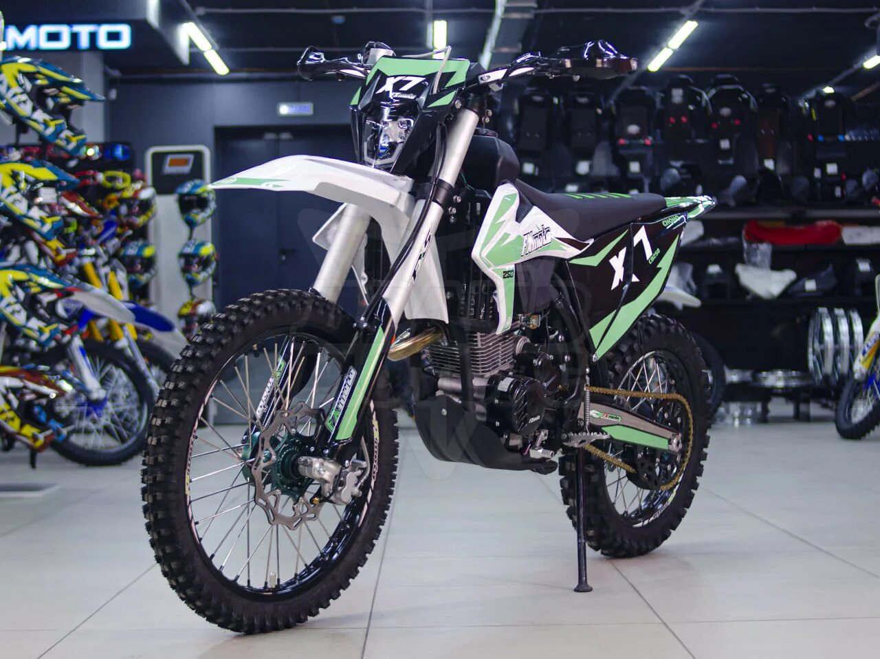 Fxmoto x7 cbs300. Fx moto x8 cbs300. Fxmoto x3 cb250. Fx moto x1. Fx moto 250.