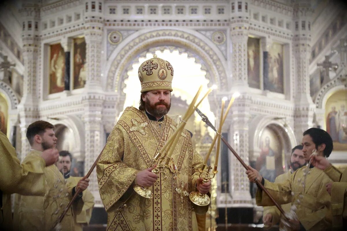 Всенощное бдение святому. Всенощное бдение Свято Троицкой Сергиевой Лавры. Литургия Патриарха в день памяти московских святителей. Всенощное бдение. Литургия. Епископ Московский.