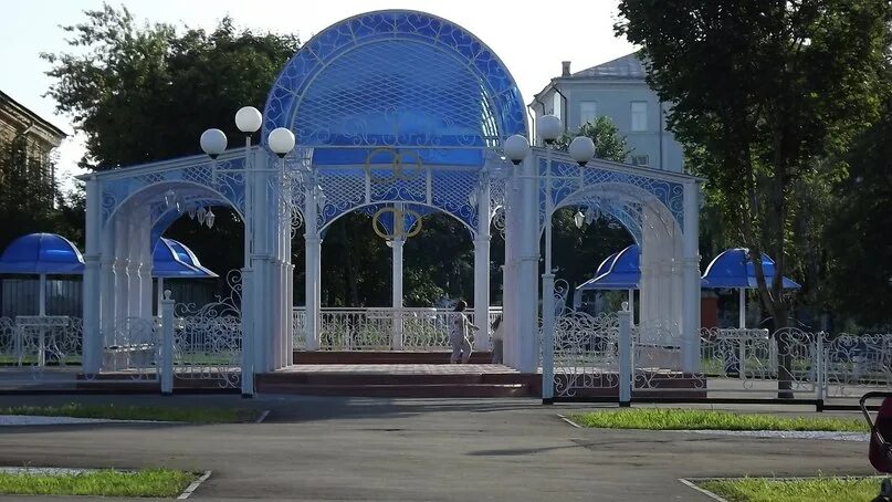 Код чистополя. Код чистополя. Чистополь. Ротонда в чистополе скарятинский сад. Проект города чистополь.