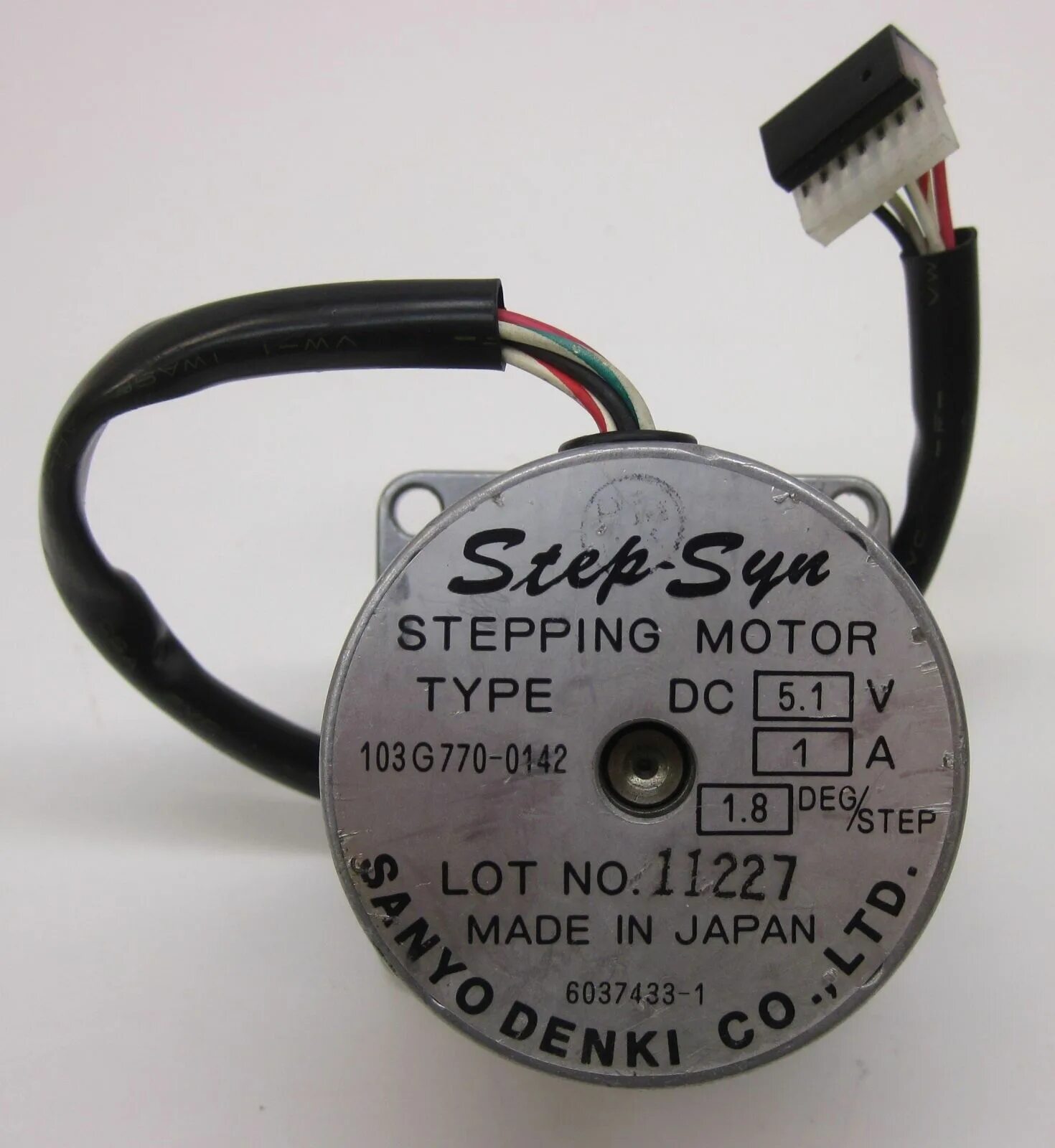 Тип 103. Шаговый двигатель stepsyn 103-8575-7046. step syn 103-845-6742. 8515f step syn.