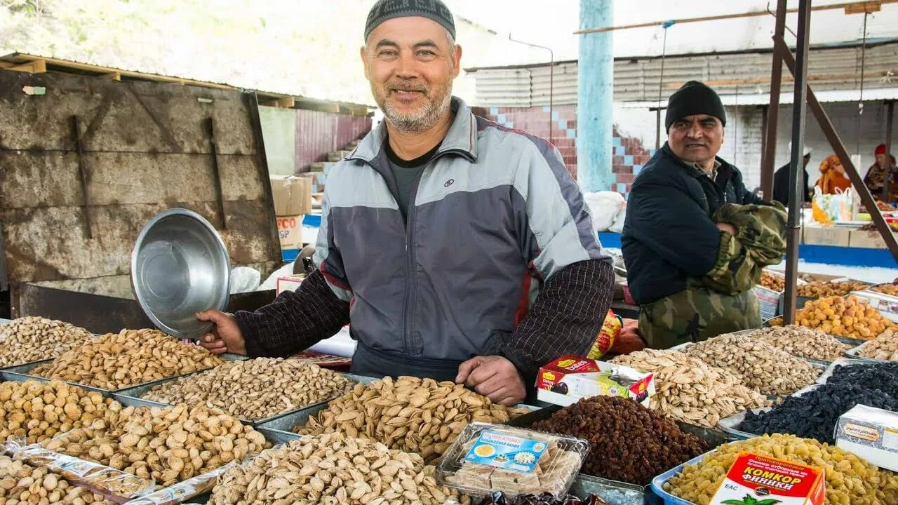 Ош Киргизия. Osh Bazaar Киргизия. Киргизистан Ош. Ош город Киргизия рынок. Курс исфара