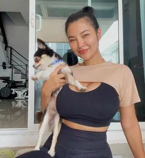 She was born in Thai on 14 September 1994. 