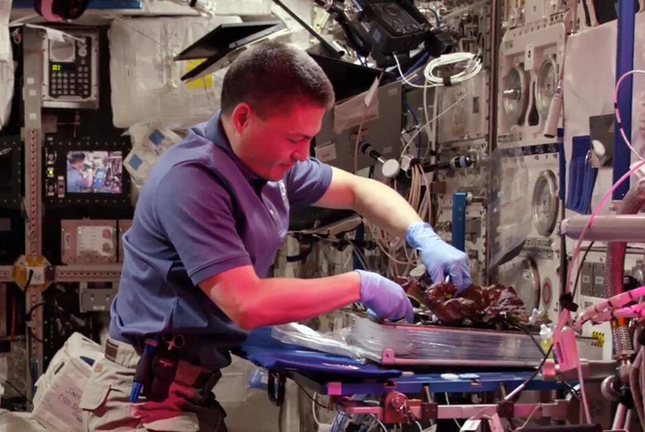 Космонавт №112. Rover nasa athlete. Инженеры наса. Космические технологии. Технологии nasa.