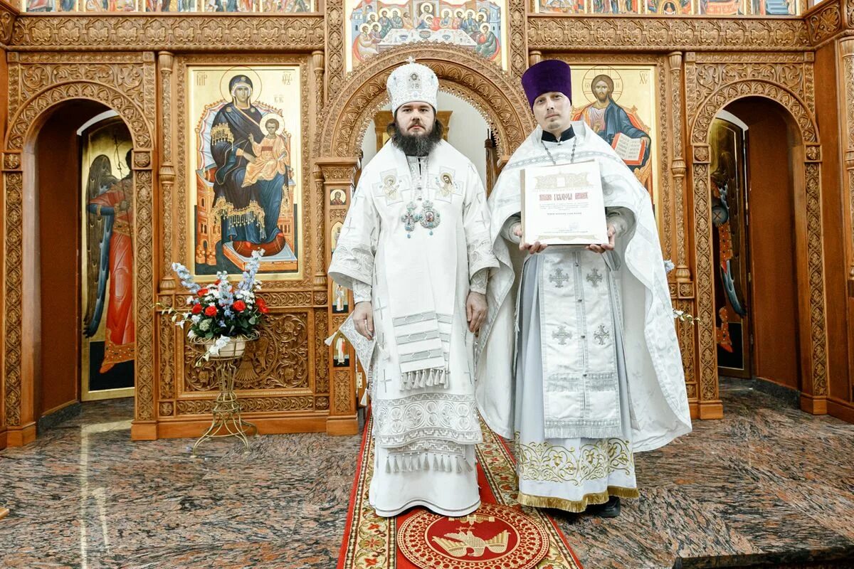 Епископ фома сергиево-посадский и дмитровский. Храм на трикотажке расписание богослужений. Церковь преображения господня липецк расписание богослужений. Храм на лескова расписание богослужений апрель 2021. Расписание богослужение в соборе преображения господне.