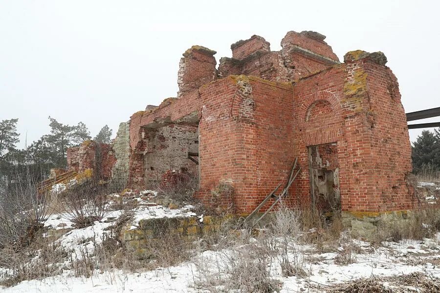 Остров Людникова в Сталинграде. Остров Людникова Сталинградская битва. Людников генерал Сталинград. Остров Людникова памятники Сталинградской битвы в Волгограде.