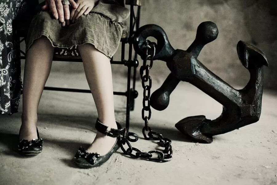 Виды психологической зависимости. Борьба с наркозависимостью презентация. Психологическая зависимость зависимость. Как избавиться от зависимости от телефона. Любовная зависимость.