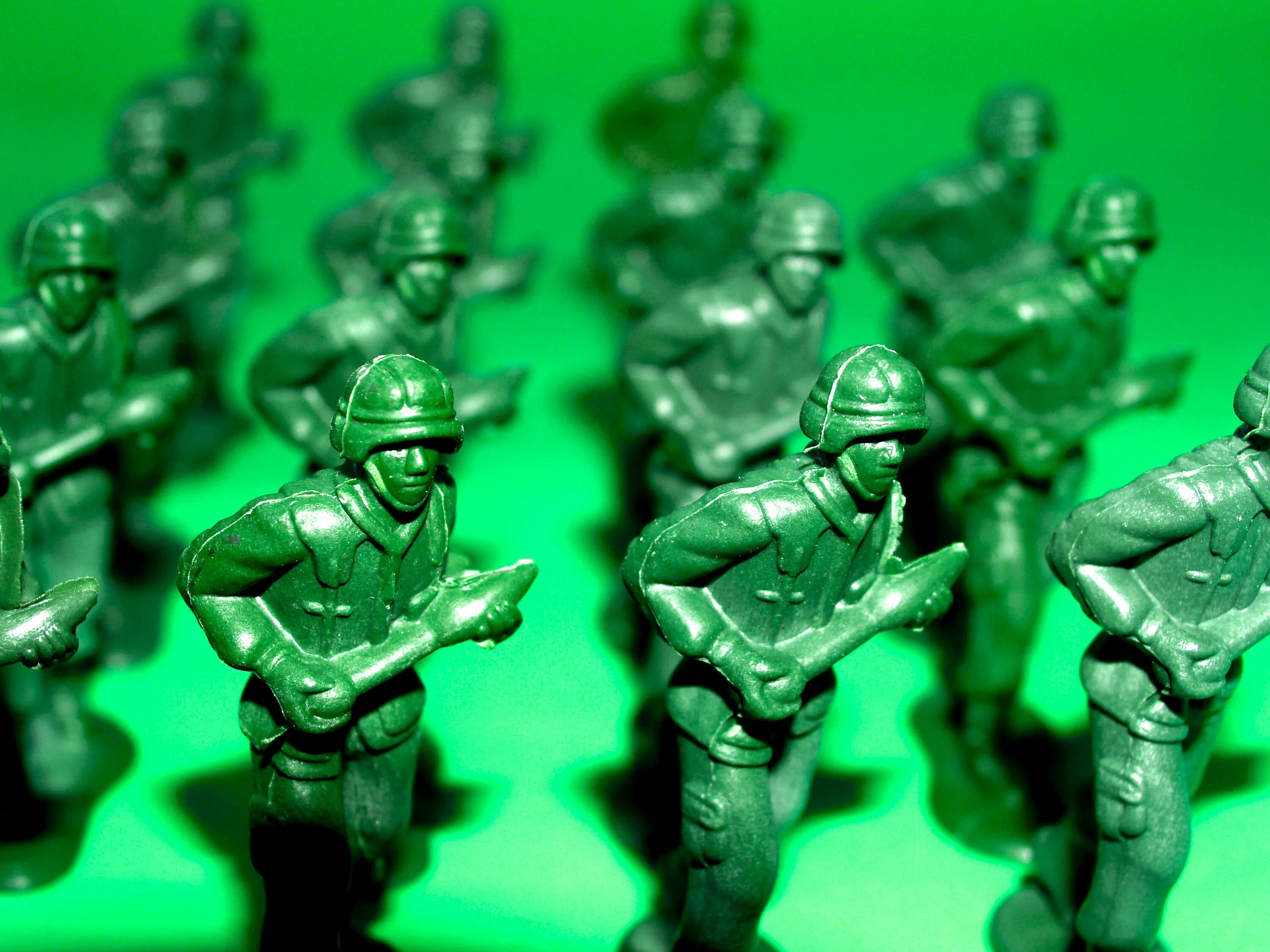 Какие есть солдатики. Солдатики Army men. Игрушечные солдатики Army men зелёные. Солдатики атака коммандос. Солдатики пластмассовые зеленые.