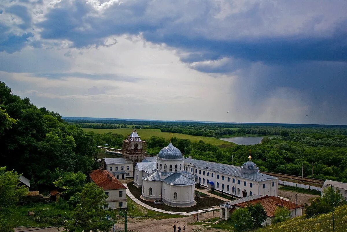 музей-заповедник дивногорье в воронежской. мужской монастырь воронеж. свято-успенский дивногорский монастырь. дивногорский успенский монастырь. дивногорье успенский монастырь.