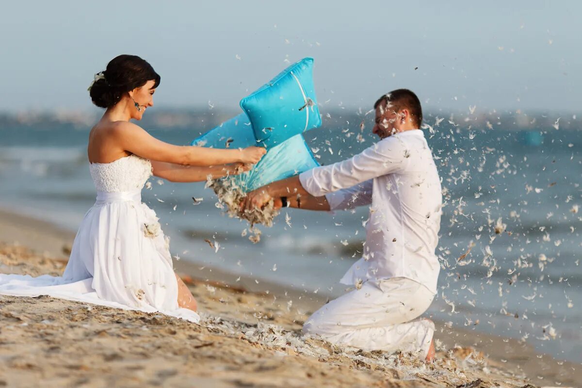 Приятности для любимого на расстоянии. Скажи мне что нибудь приятное. Что нибудь приятное девушке. Романтика страсть. Поцелуи в кровати.