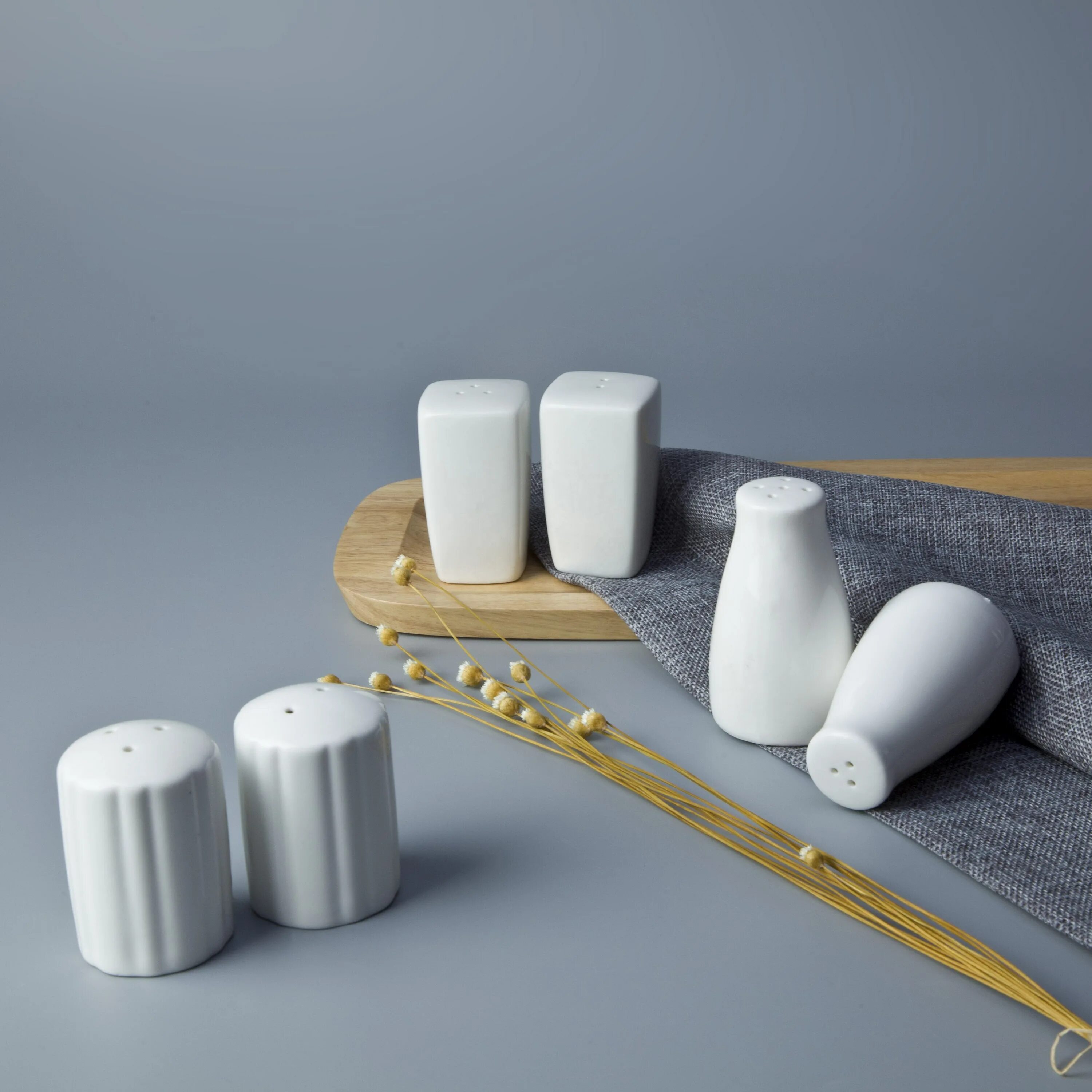 Вербилки фарфор карусель. Печь для фарфора. Соли фарфора. Соли в фарфоре что это. Керамика династии юань.