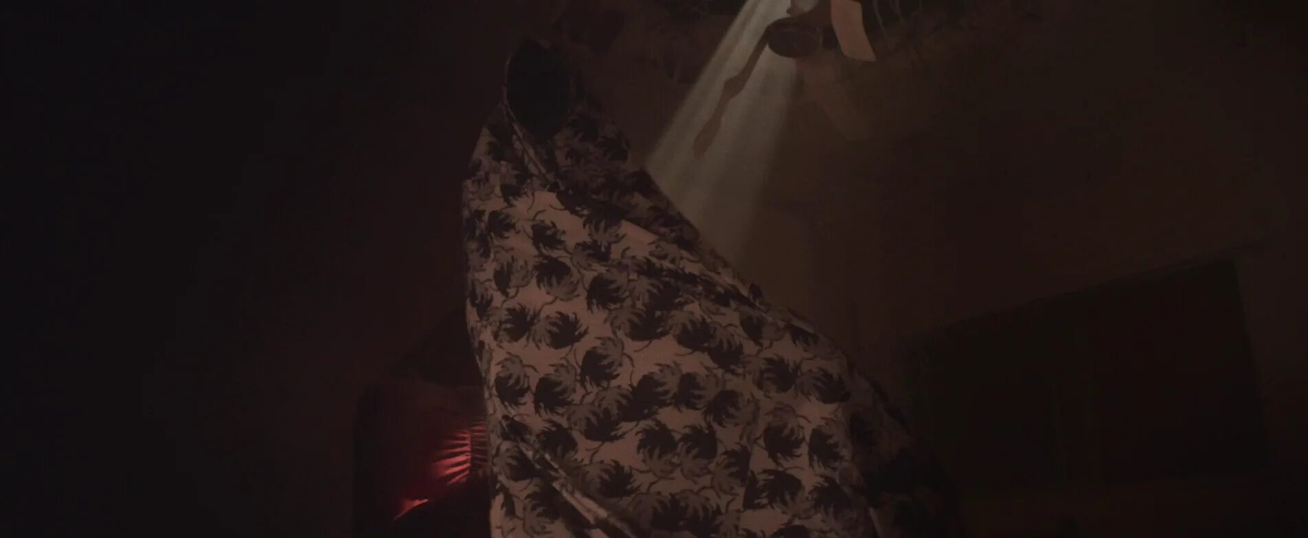 Under the shadow. В тени» (бабак анвари, 2016). В тени (2016) under the shadow. Under the shadow. В тени» (бабак анвари, 2016).