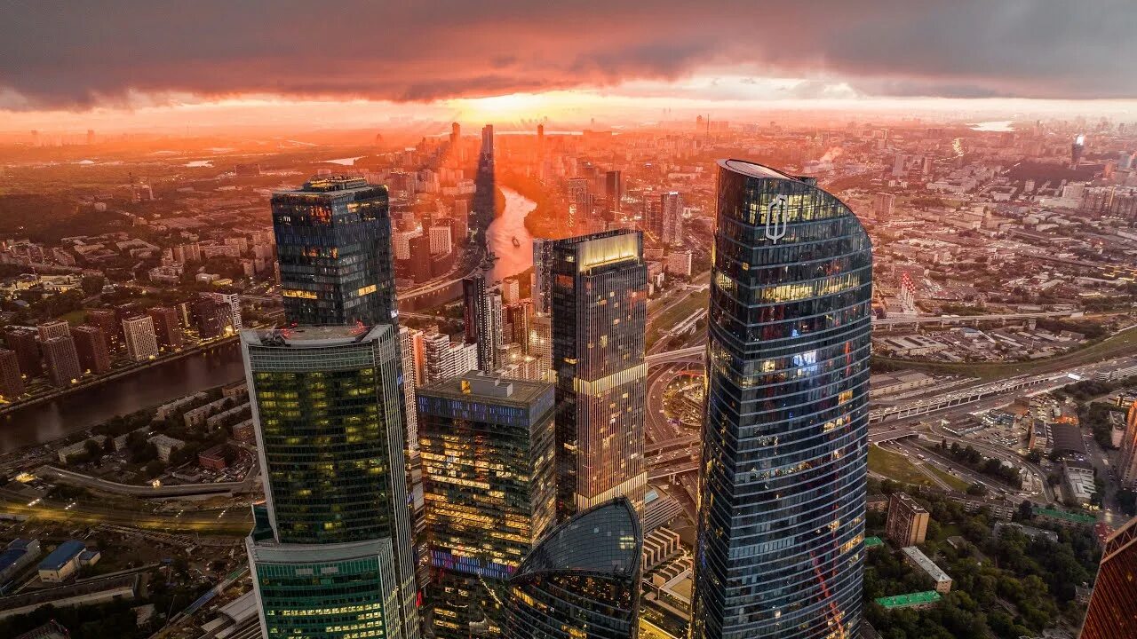 Москоу сити с квадрокоптера. Москва сити в 2020 году. Москва сити видел. Москва сити. Глаз в москва сити.