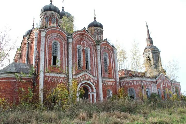 Церковь Троицы Живоначальной Вачский район. Село красно Вачский район Церковь. Церкви Вачского района Нижегородской области. Церковь Троицы Живоначальной (красное Сумароково).