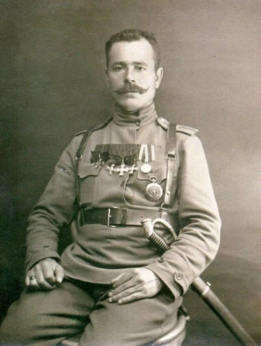 Поручик голицын. Танкист поручик. Танкист поручик. Танкист поручик. Танкист т 34.
