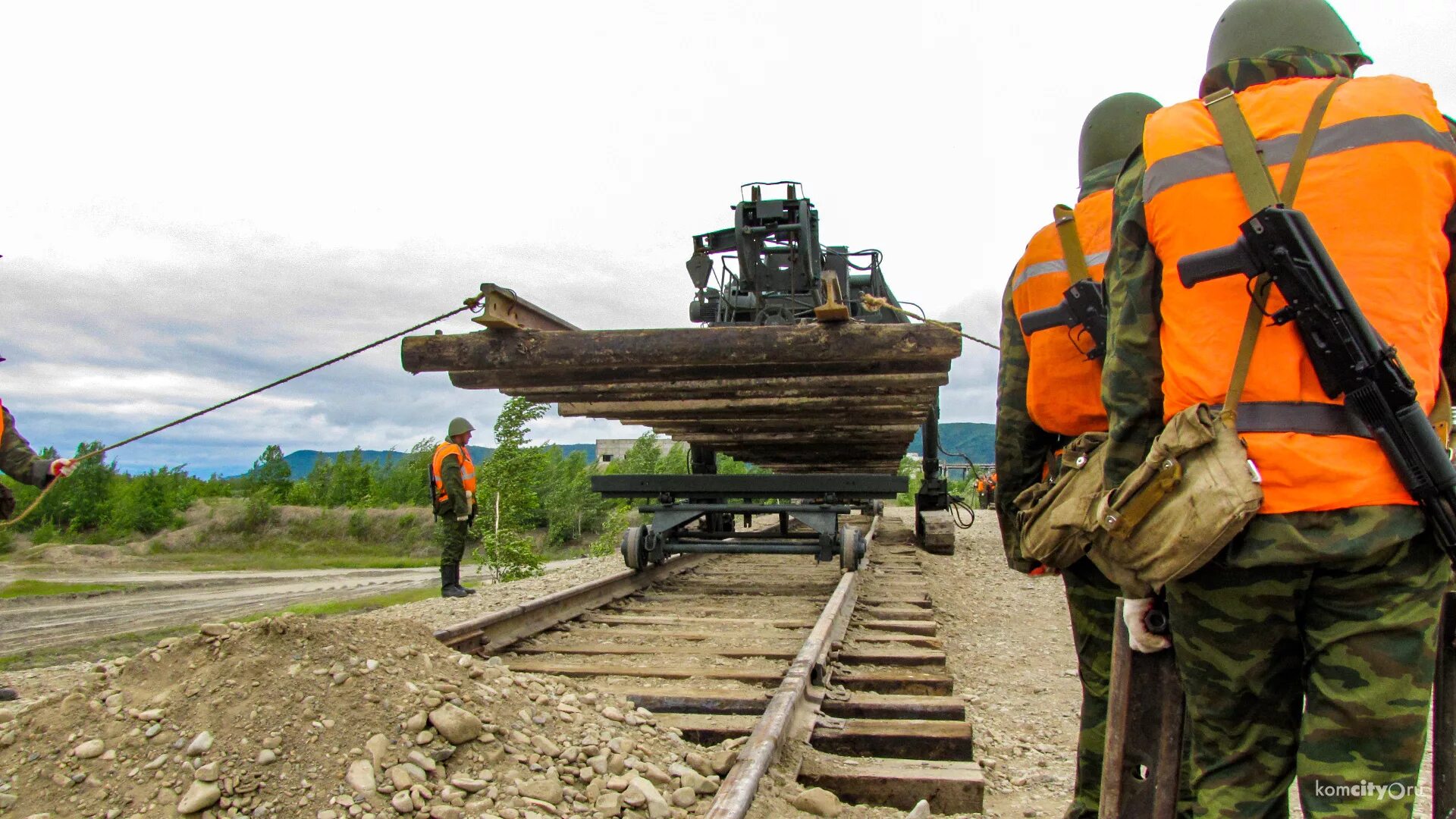 Строительство военной дороги