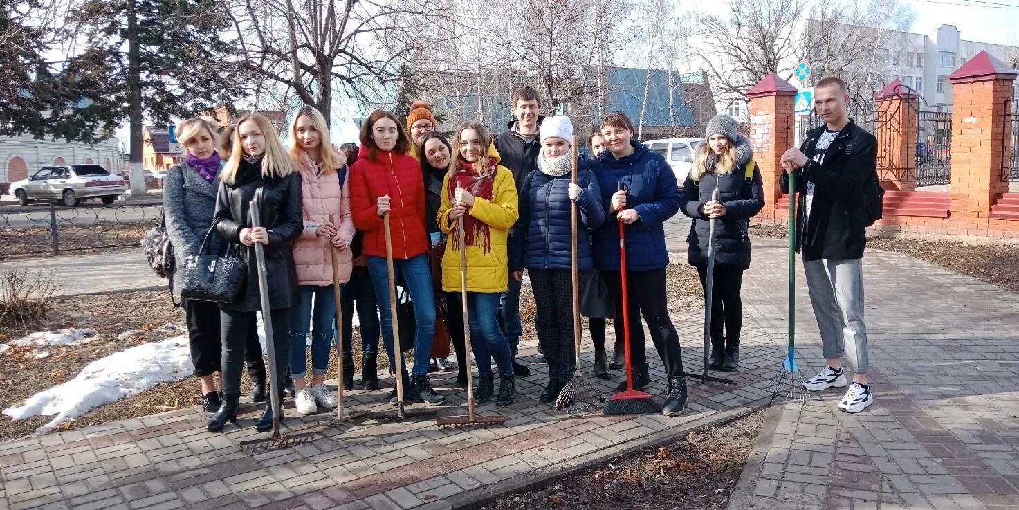 Панова преподаватель ЕГУ. Преподаватели ЕГУ им Бунина. Преподаватели Елецкого университета.