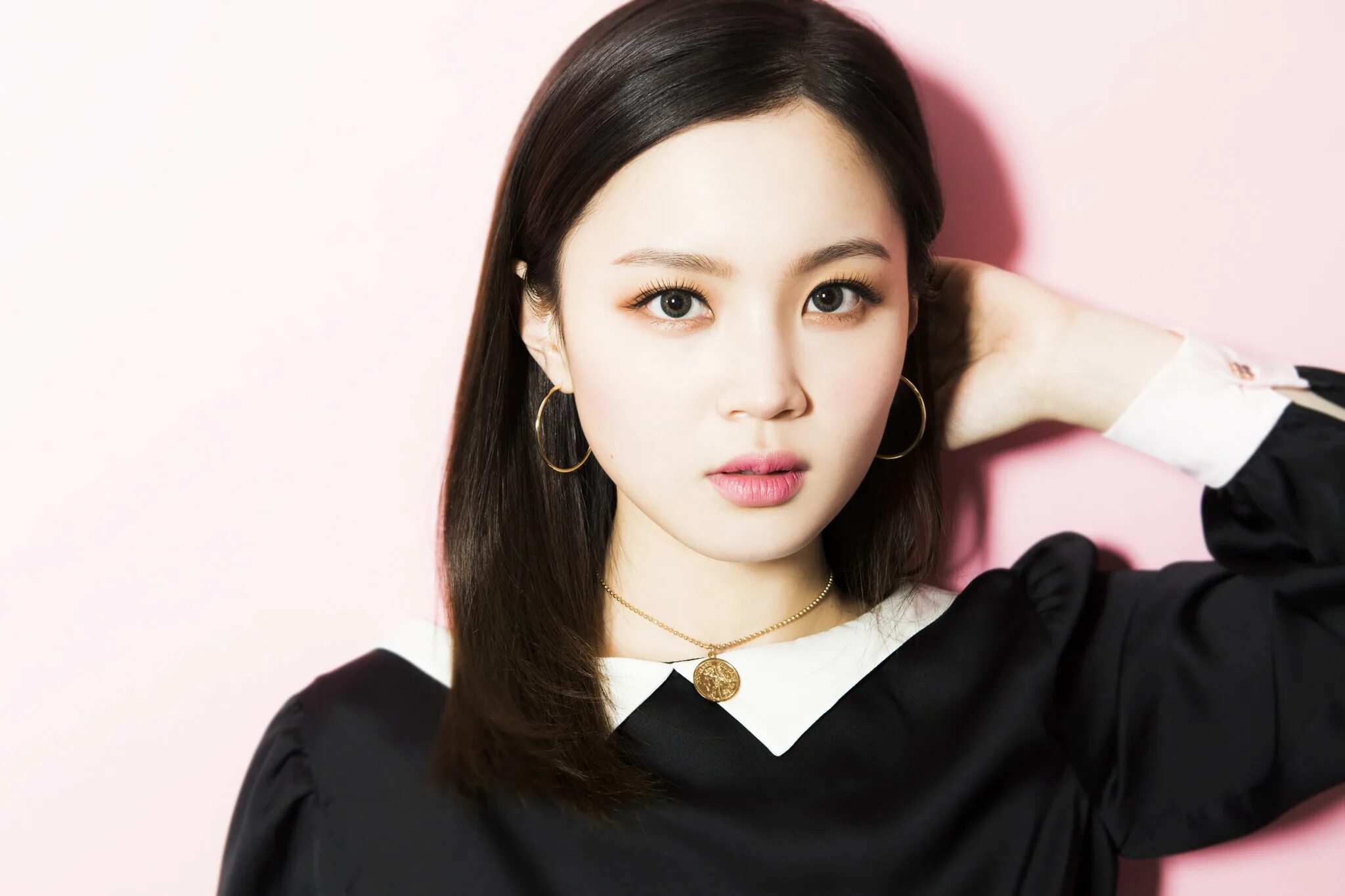 High lee. Ли хай корейская певица. Ли хай джонзён. Lee hi moonlove. Dana hi korea.