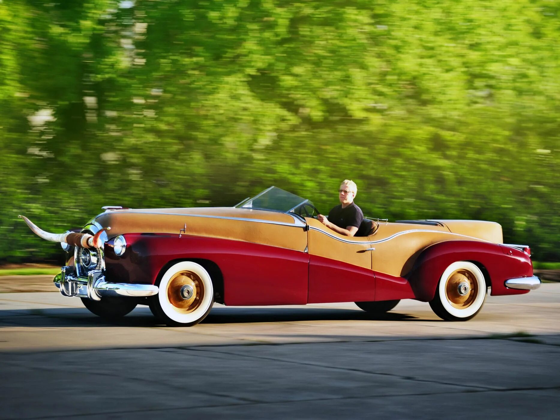 Retro j. Oldsmobile 1954. Duesenberg 1932г. Retro j. Duesenberg j custom speedster 1932.