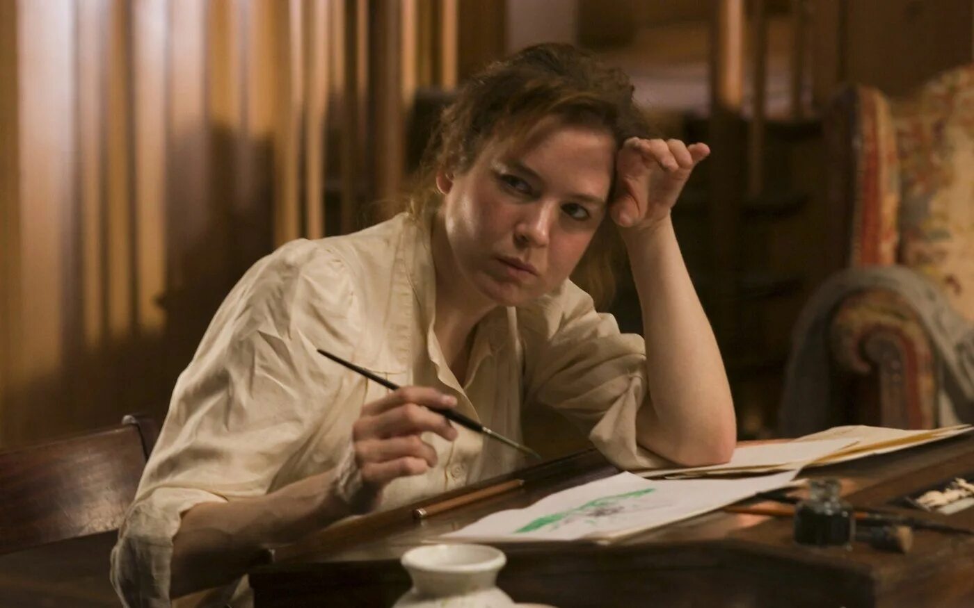 Степанова мария писательница из сургута. Приезжает писательница. Приезжает писательница. Дина ильинична писатель. Наталья ушакова писательница липецк.