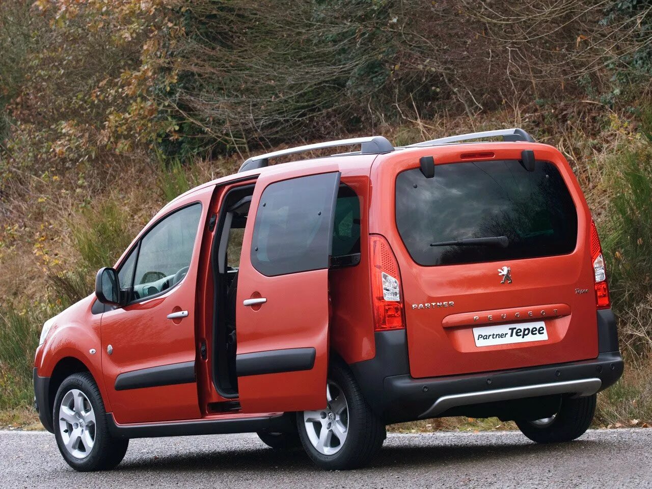 Peugeot partner 2012. Peugeot partner tepee. 6. 9. Пежо партнер 2023.