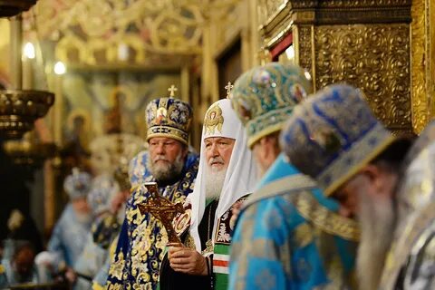 Святейшие патриархи православные