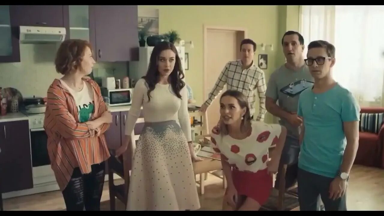 Екатерина молоховская универ 10 лет спустя. Универ спустя 13. Универ спустя 13. Лысенко универ актер. Универ спустя 13.